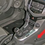 Chevrolet Cruze manuális váltózár (fotó)