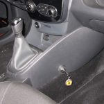 Renault Clio IV manuális váltózár (fotó)